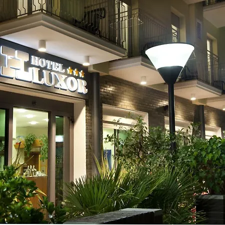 Luxor 3* 贝拉里亚-伊贾马里纳